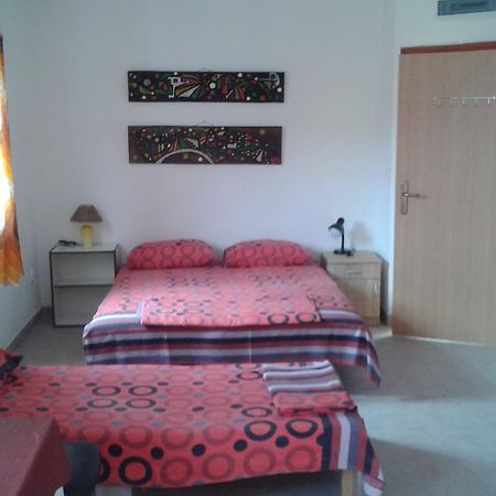 Danijela Apartmani Čanj Exterior foto
